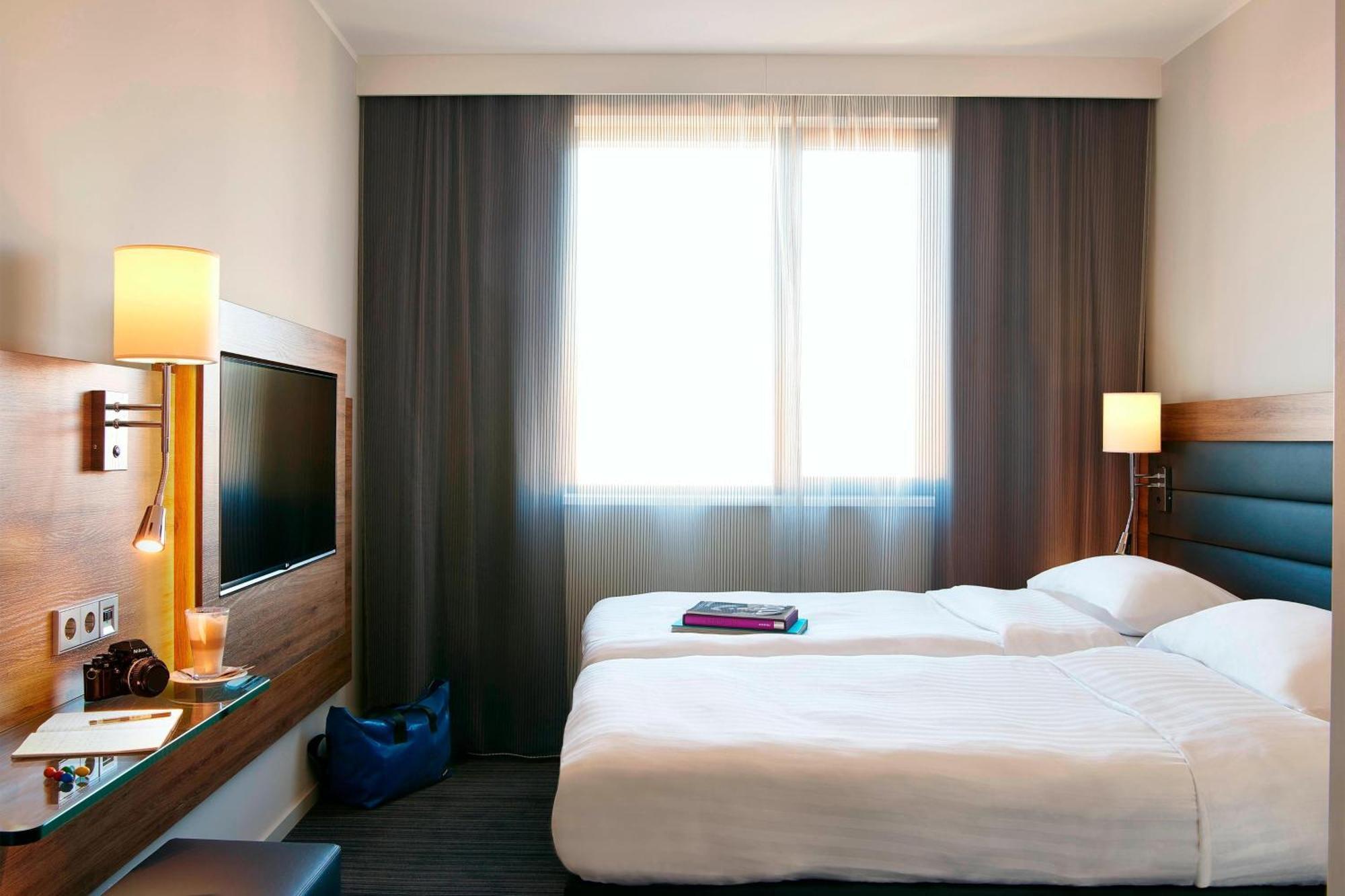 Moxy Twin Sleeper Guest room 2 Twin or Single Beds,1634444006:JPEG